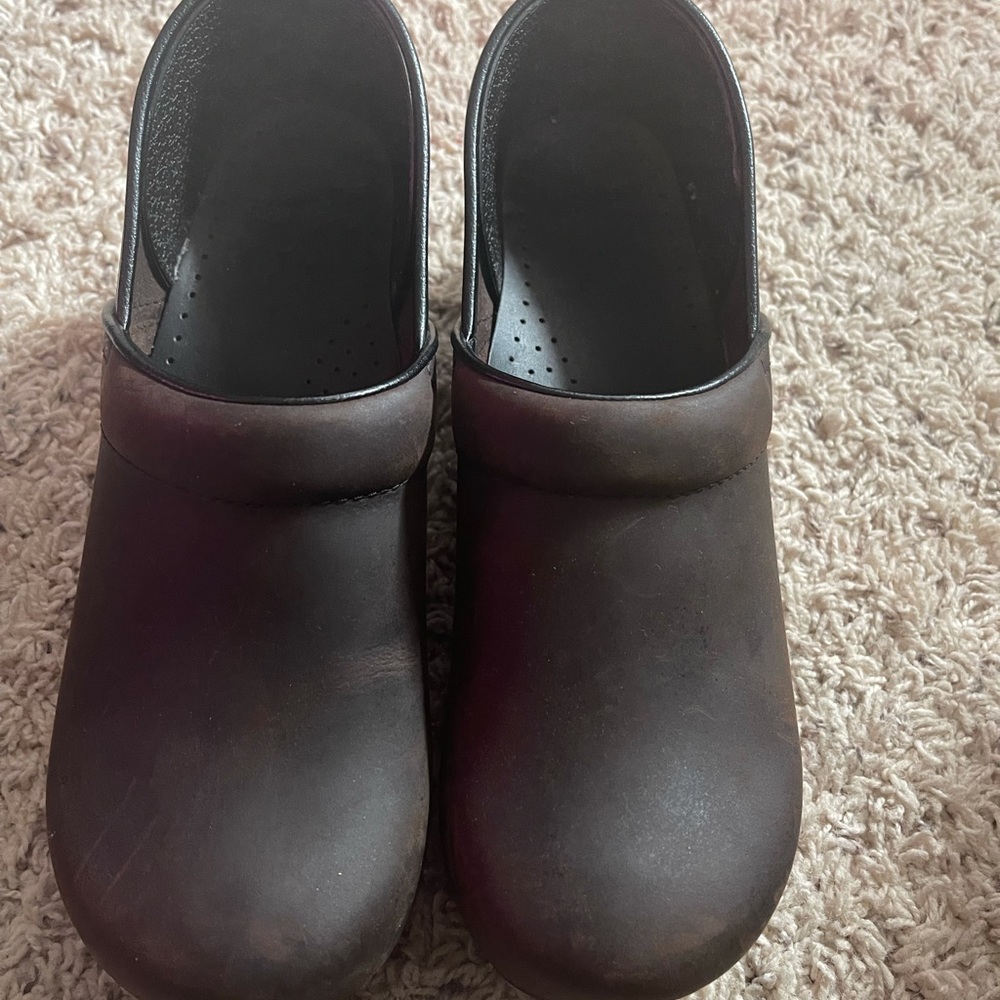 Women’s Dansko size 40